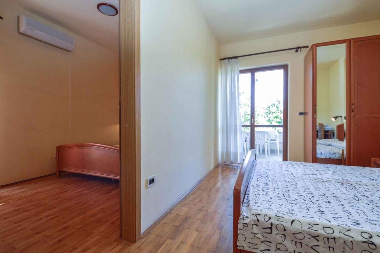 Apartments In Pjescana Uvala/Istrien 10996 מראה חיצוני תמונה